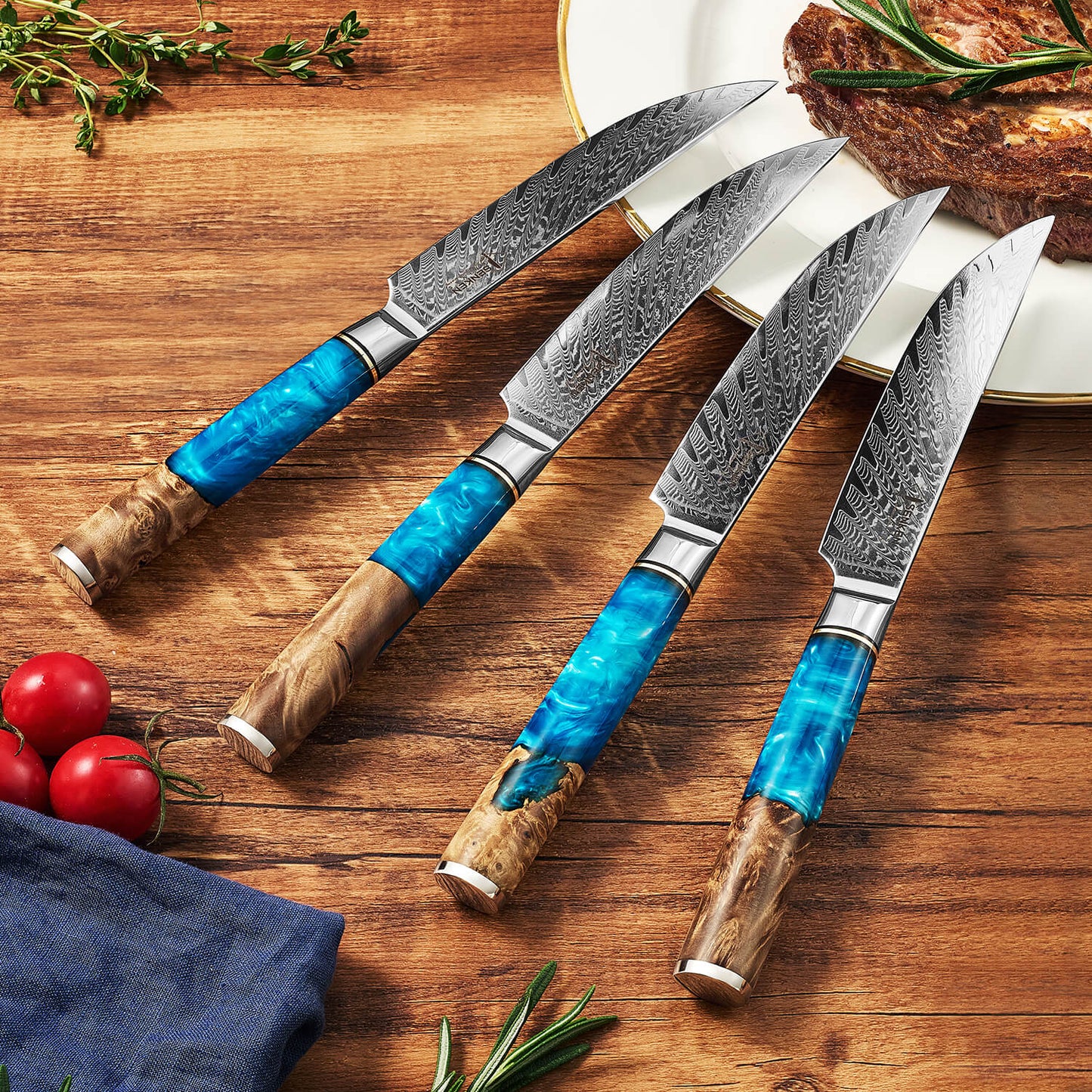Aokami 4-Piece Damascus Steel Steak Knife Set
