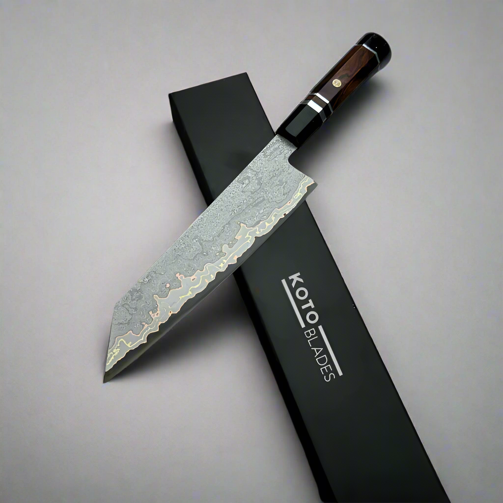 Kazeshin 7" Copper San Mai Premium Damascus Bunka Knife