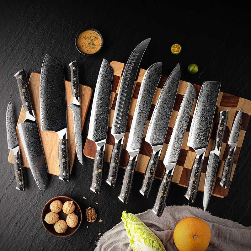 Kuro no Nazo 11-Piece Damascus Steel Knife Set